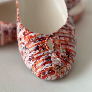 CROCS Women's Olivia II Striped Floral Flat, Multi/Raspberry, size 8